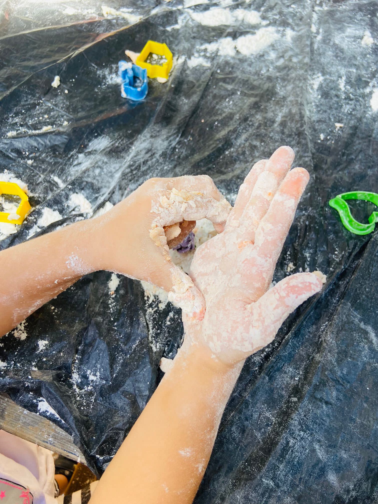 KİL & SERAMİK ATÖLYESİ