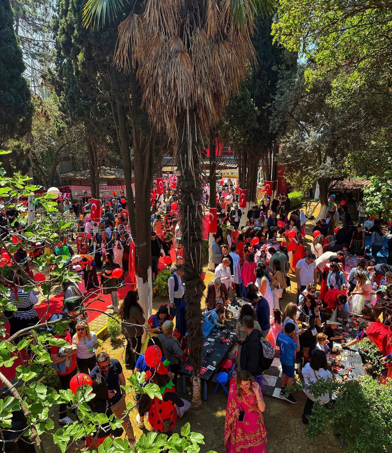 GELENEKSEL ÇOCUK KARNAVALI